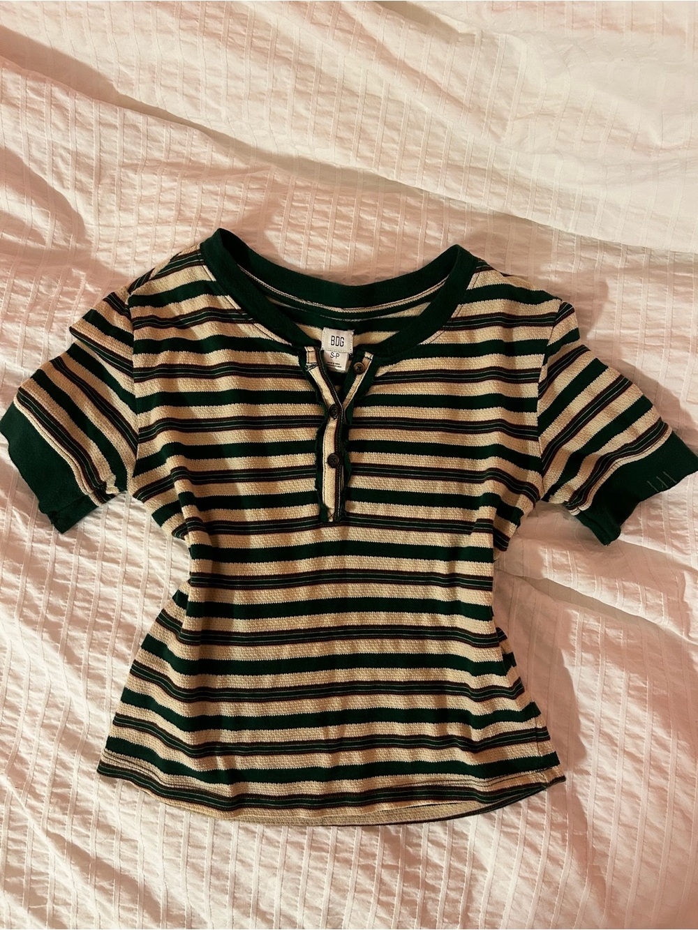 Urban Outfitters BDG Harvey Striped Henley Rib Knit Tee in Green and Cream - Picture 2 of 2